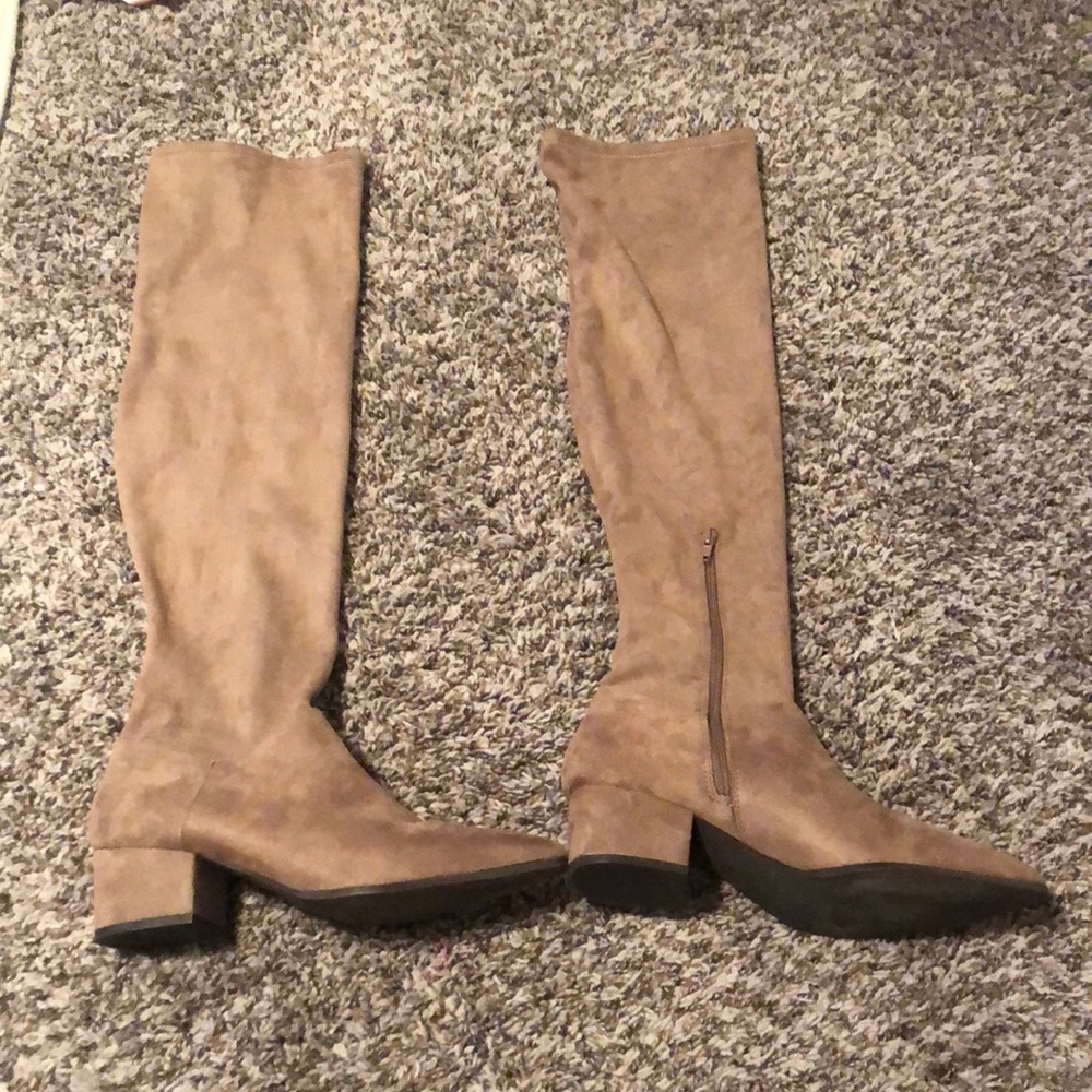 Steve Madden OTK suede boots